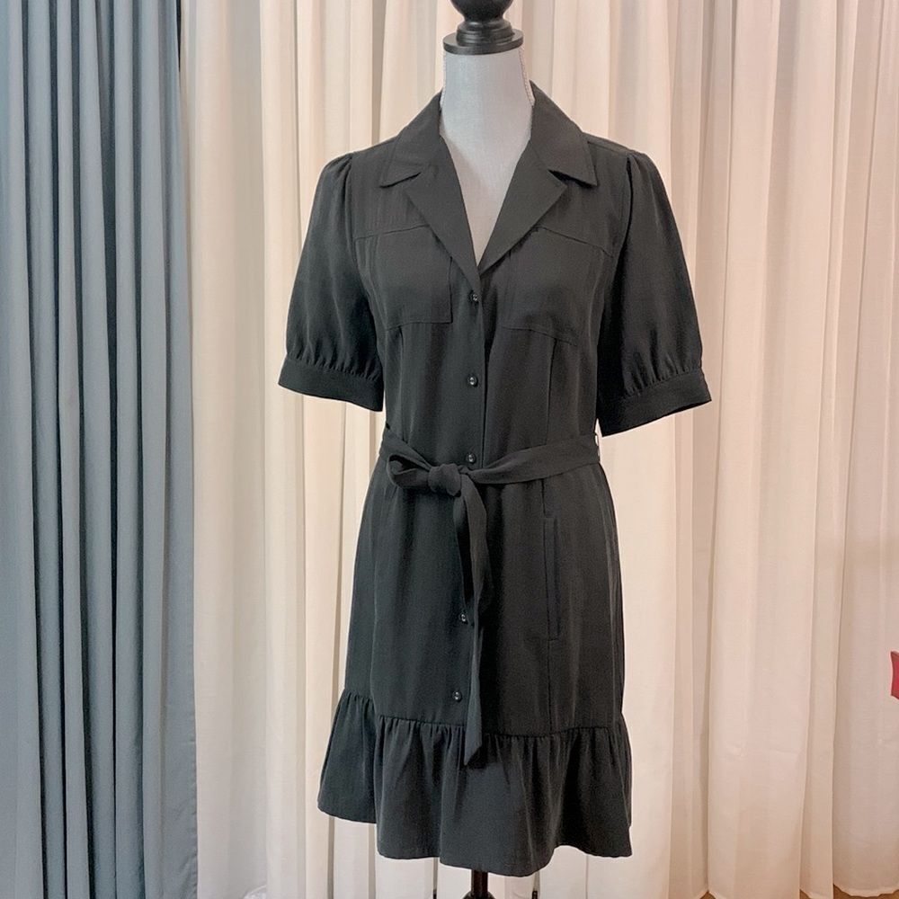PAIGE  Mayslie dress button front ruffled hemline pockets self tie size medium